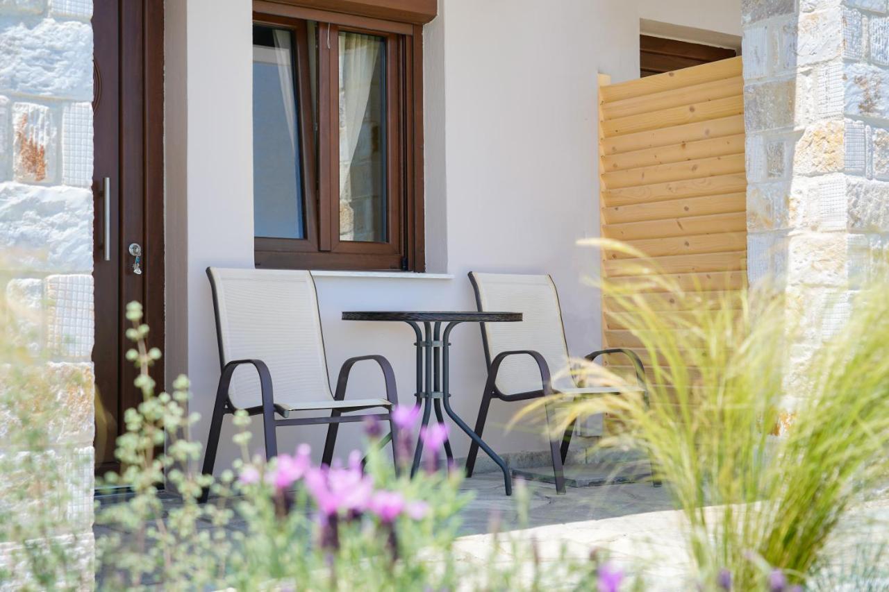 Agorastos Hotel Koinira Buitenkant foto