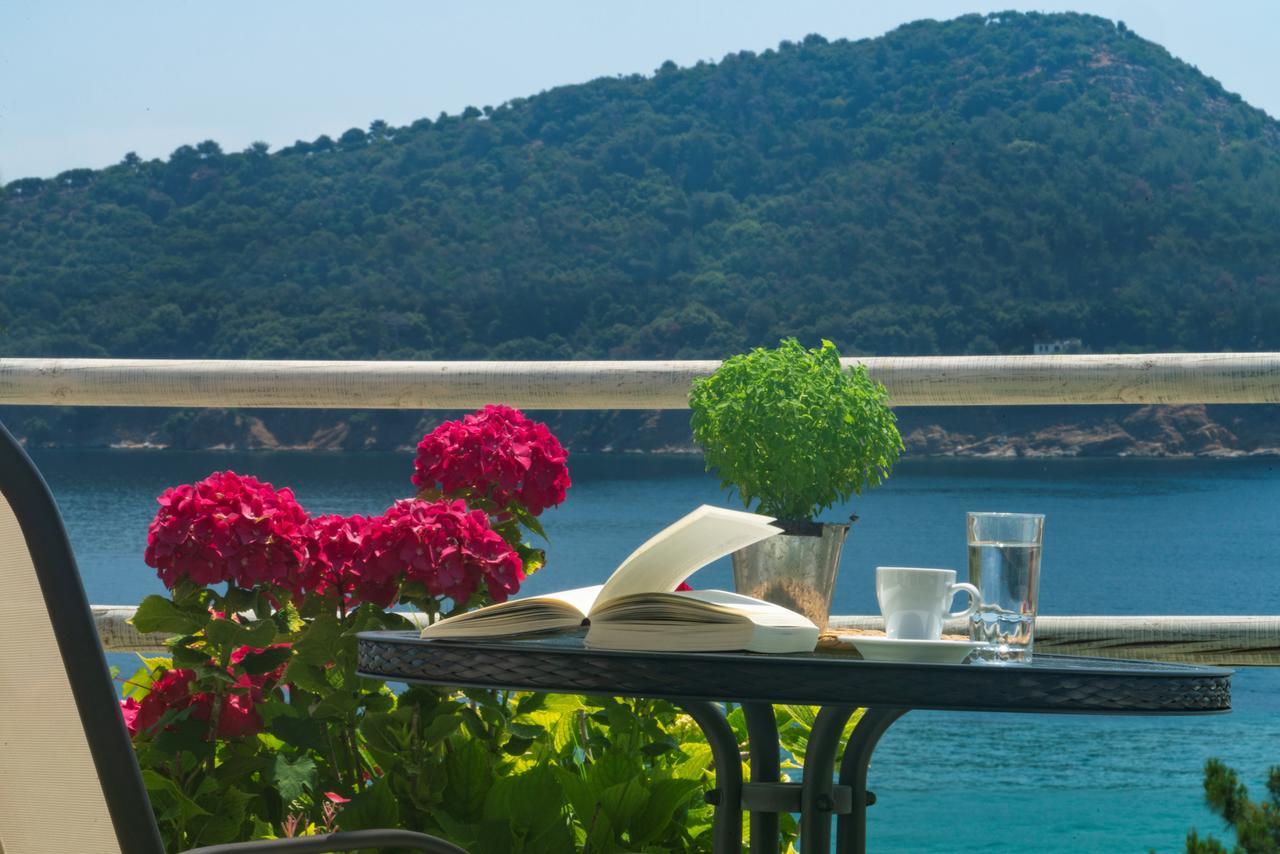Agorastos Hotel Koinira Buitenkant foto